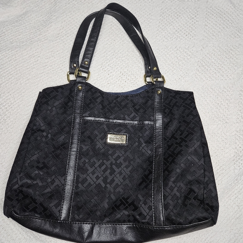 Tommy Hilfilger Black Signature Tote Purse Shoulder Bag